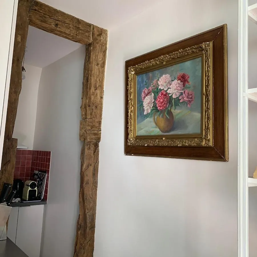 Appartment Near Louvre, Central Párizs